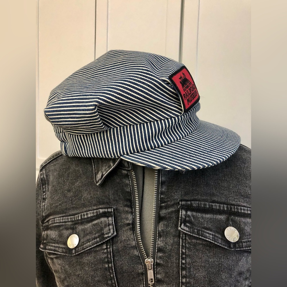 Vintage Blue and White Striped Railroad Museum Cap - Picture 8 of 10